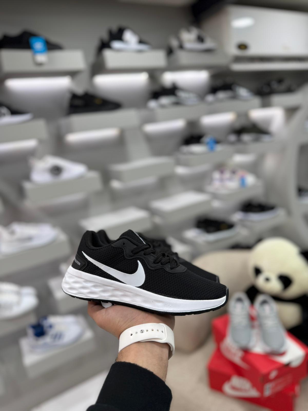 Nike
